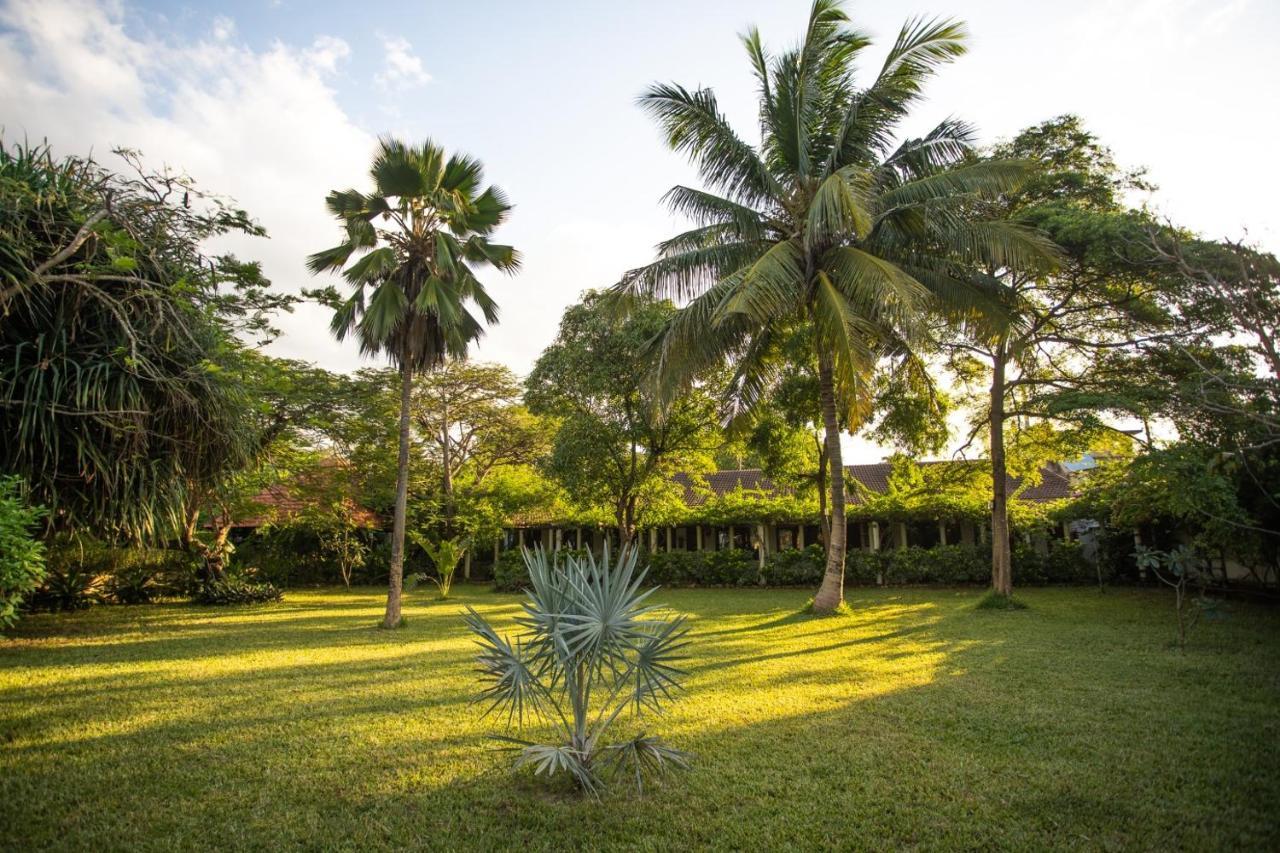 Mediterraneo Boutique Hotel Dar es Salaam Exterior photo