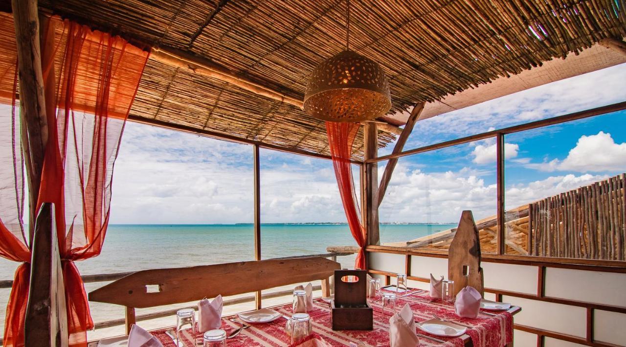 Mediterraneo Boutique Hotel Dar es Salaam Exterior photo